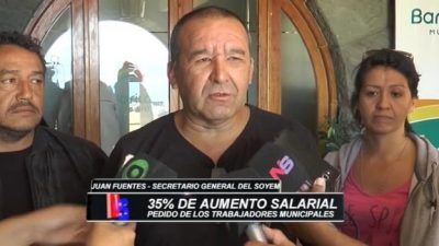 Trabajadores municipales de Bariloche insisten en un reajuste salarial del 35 por ciento