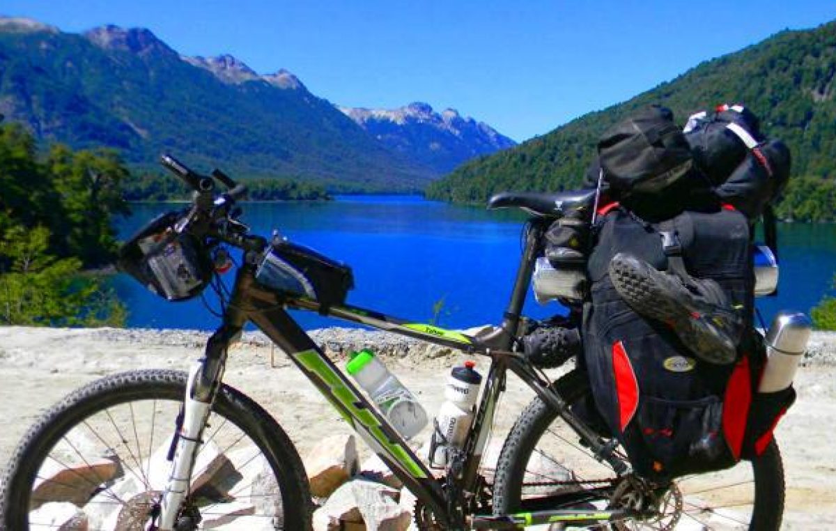 Guía para recorrer la ruta de los Siete Lagos en bici