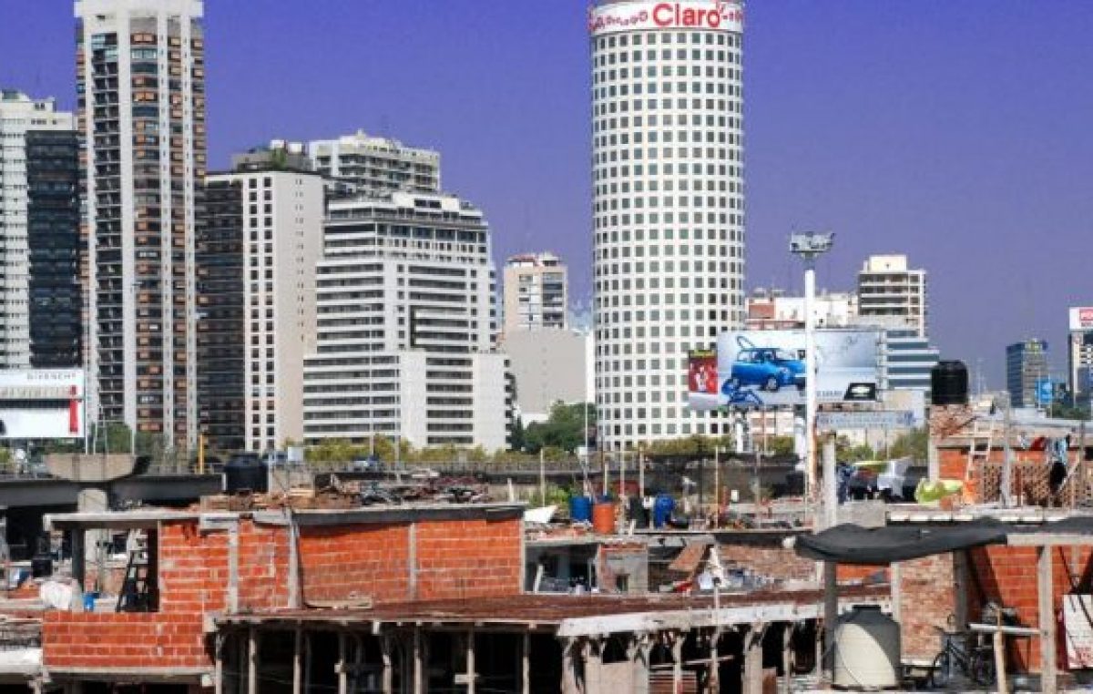En dos años, la clase media volvió a achicarse