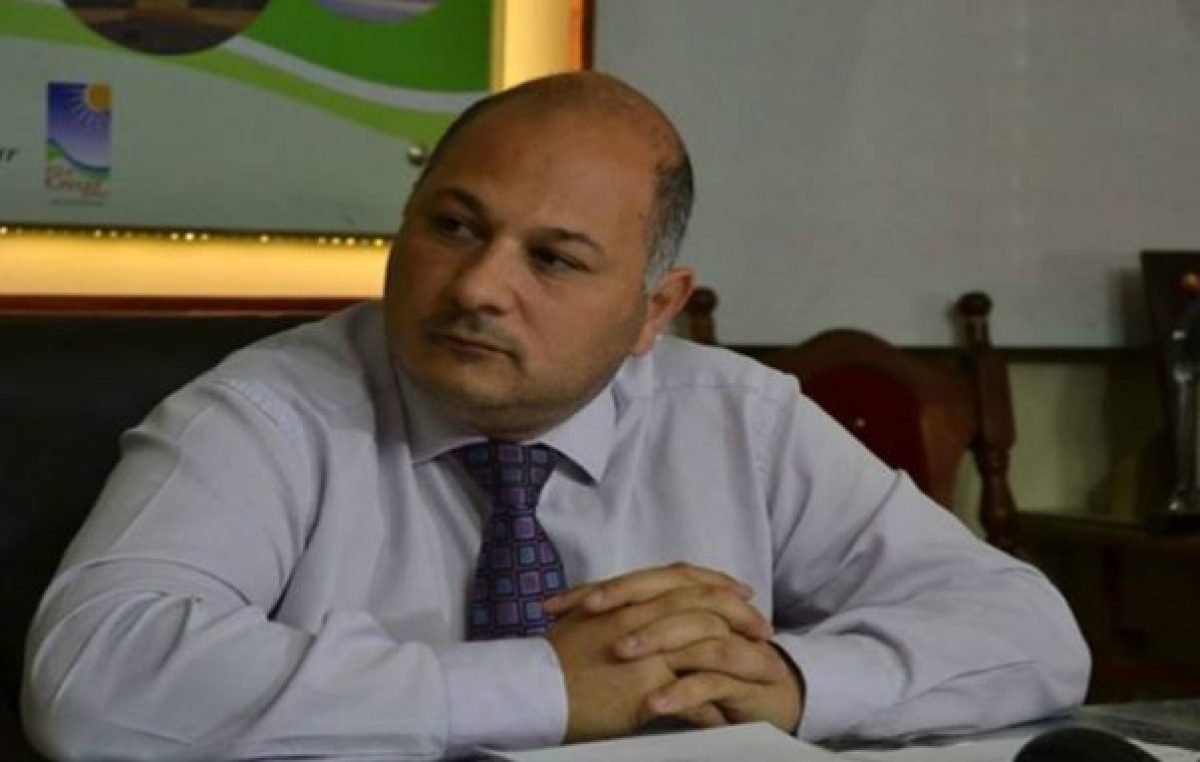 Detienen al intendente de Pilar por venta de terrenos públicos