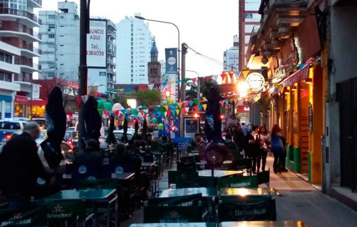 Locales gastronómicos de Rosario en una cruzada para no tirar la comida