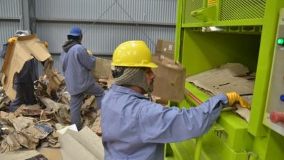Dos municipios neuquinos piensan en hacer ladrillos con basura