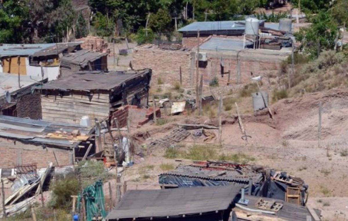 La Muni de Neuquén ya quiere poner primera en el blanqueo de las tomas