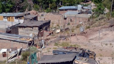 La Muni de Neuquén ya quiere poner primera en el blanqueo de las tomas