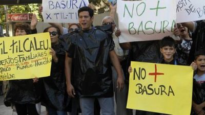 Pequeño pueblo de Chile sostiene lucha contra la basura