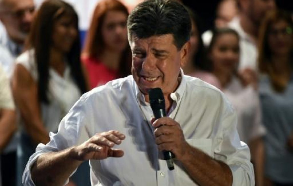 Derecha o alianza liberales-izquierda, presidencial incierta en Paraguay