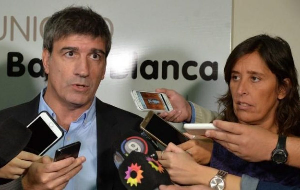 El intendente de Bahía Blanca dispuso un aumento del 5 % para los empleados municipales