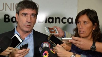 El intendente de Bahía Blanca dispuso un aumento del 5 % para los empleados municipales