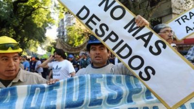 Con el sector público a la cabeza, en febrero hubo más de cinco mil despidos y suspensiones