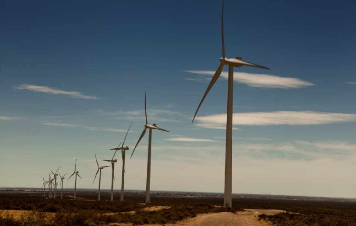 Abastecerán con energía renovable a 48 localidades de Chubut