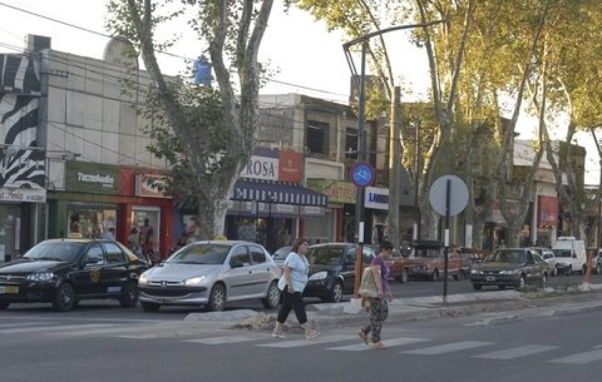 La Intendenta de Rosario lanzó plan integral para 27 Centros Comerciales