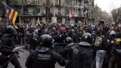 Protestas en Barcelona tras arresto en Alemania de Carles Puigdemont