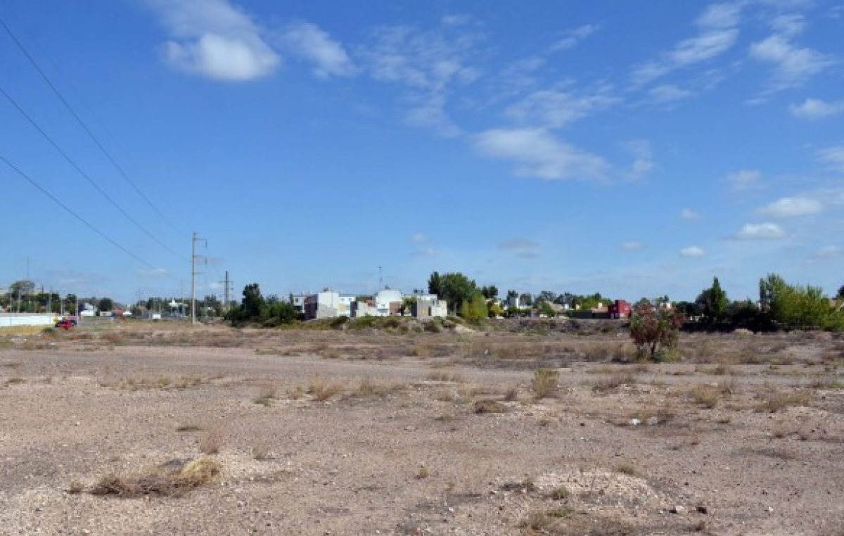 El municipio de Neuquén le saca rédito a los valiosos terrenos que tiene la ciudad