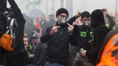 Macron apuesta a la impopularidad de una huelga ferroviaria