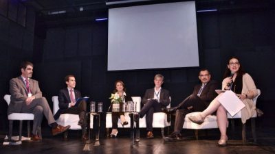 La intendenta de Rosario expuso en Chile sobre gestión del espacio público en la ciudad