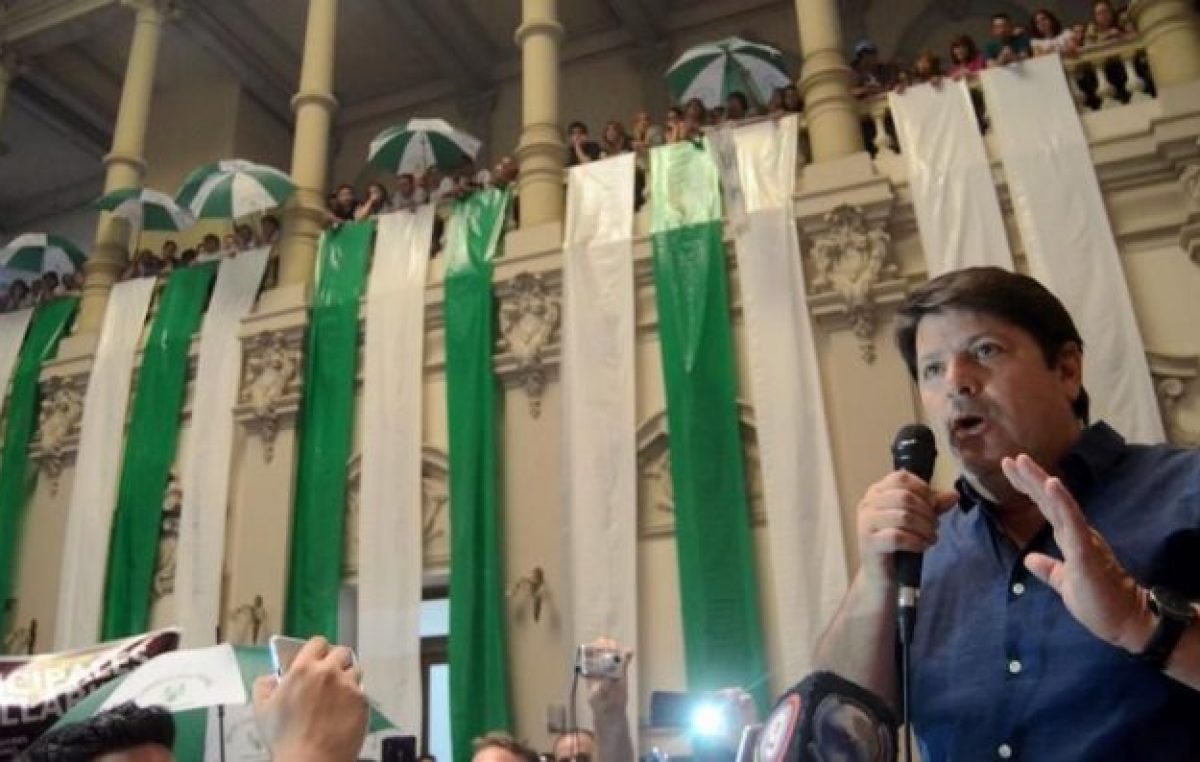 Los empleados municipales de Bahía rechazan la paritaria y hacen un paro por 48 horas