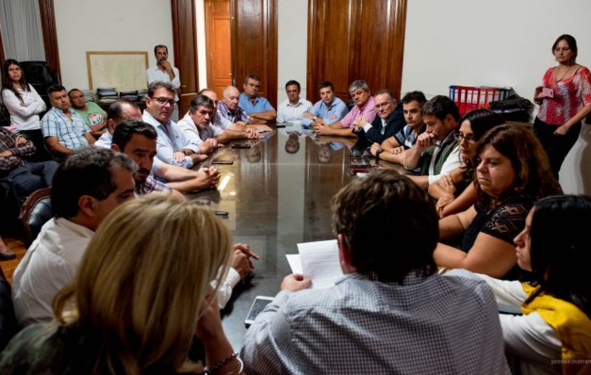 Santa Fe: Gremios Municipales e Intendentes acordaron la política salarial