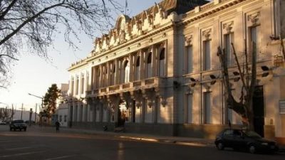 Pehuajó: El intendente pateó el tablero y anunció 32,5% de aumento para los municipales