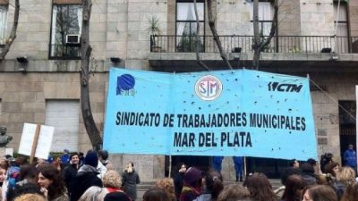 Municipales de Mar del Plata decretan el estado de alerta y movilización