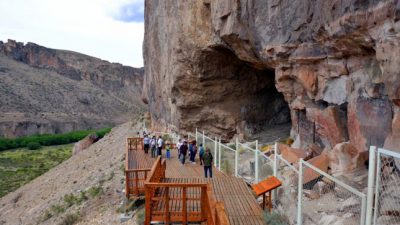 Buscan redefinir el rol turístico de los municipios santacruceños