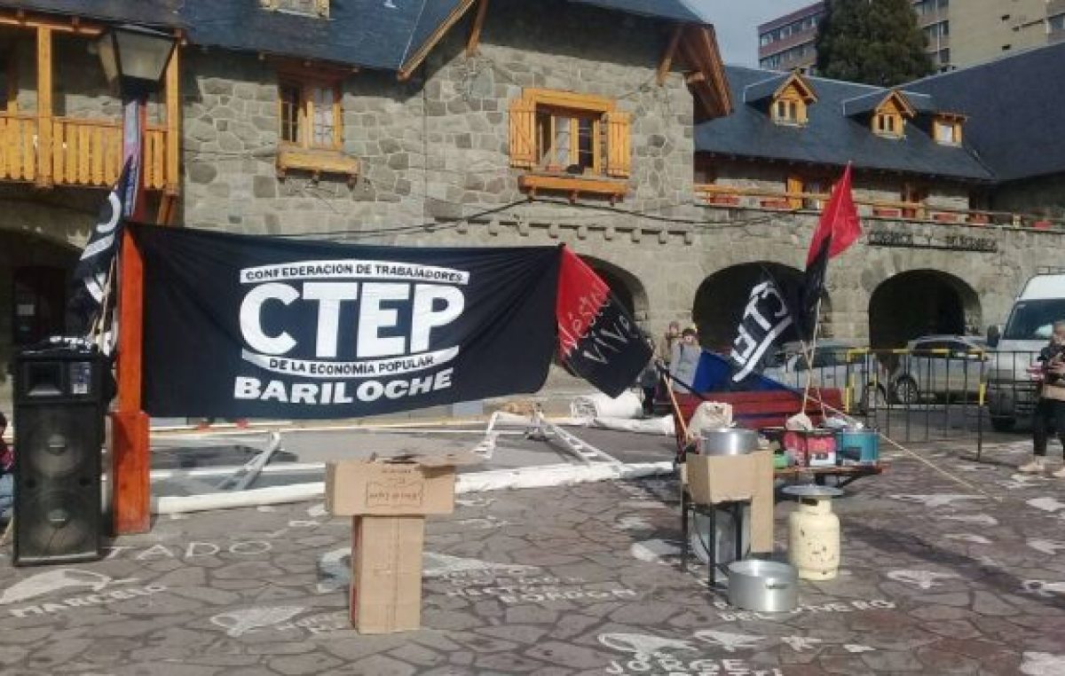 Aseguran que aumentaron los trabajadores de la economía popular en Bariloche