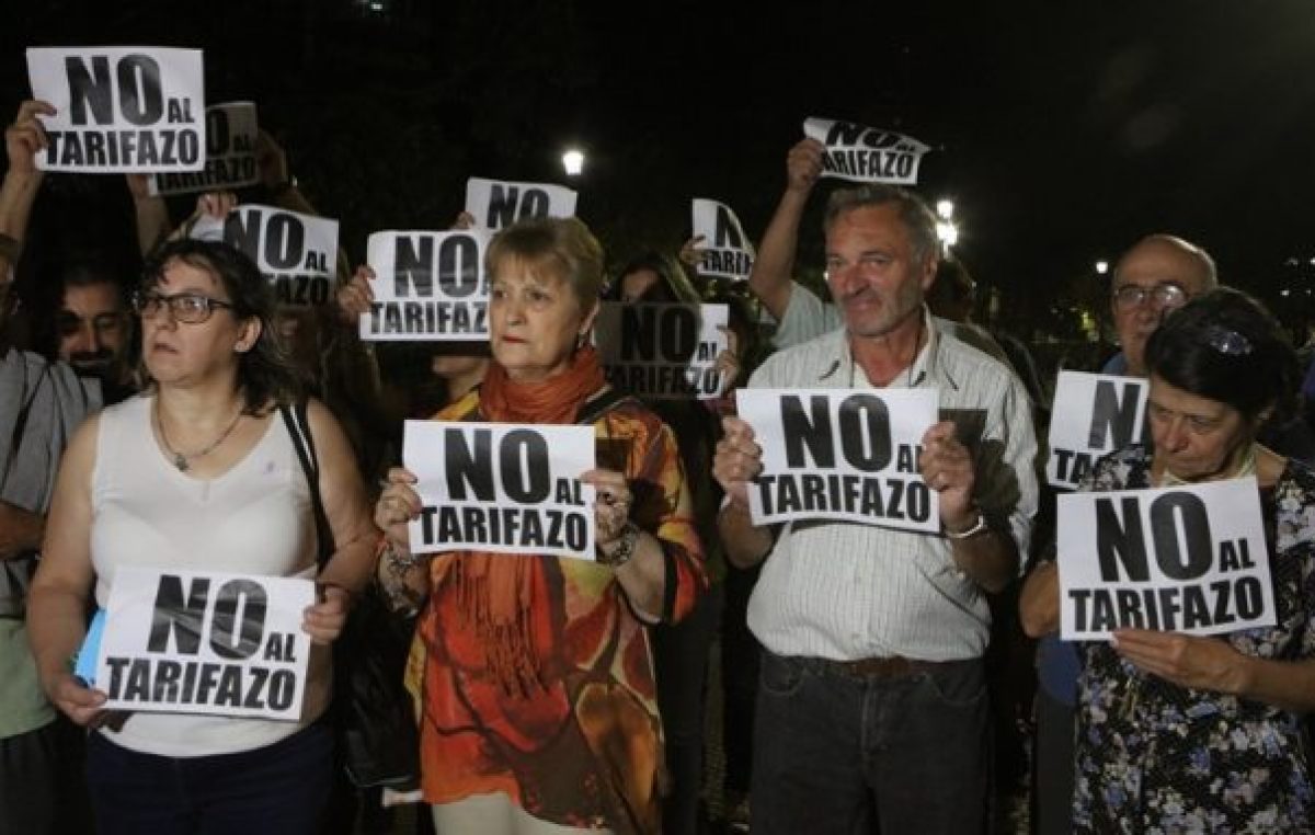 El ruidazo nacional contra los aumentos de tarifas se sintió fuerte en todo el país