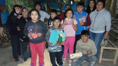 Carpintería, una alternativa para educar y contener en Mariano Moreno