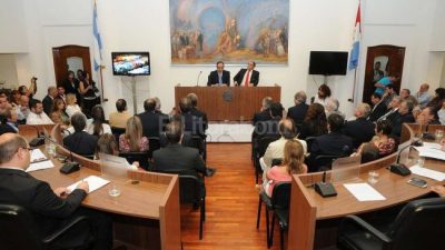 El Concejo santafesino rechazó un veto de Corral sobre un elemento clave para la TGI