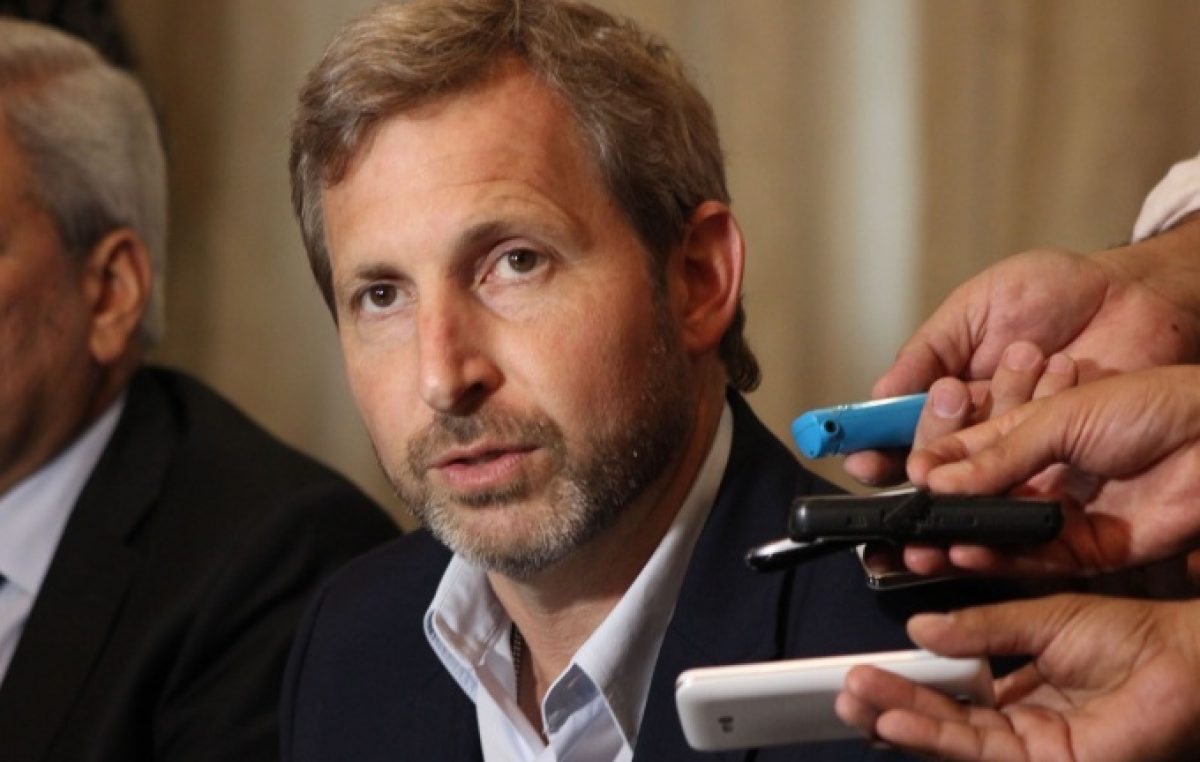 Intendentes bonaerenses le contestaron a Frigerio y aseguran que no se pueden ajustar más las cuentas municipales