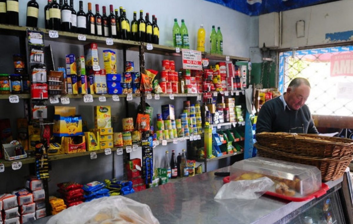 Uno de cada tres comercios bonaerenses paga más por tarifas que por el alquiler cada vez más caro
