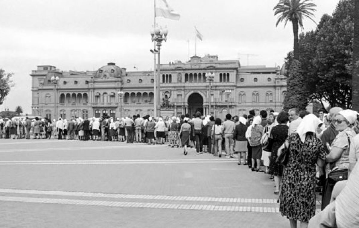 La conmovedora historia de las marchas de Madres de Plaza de Mayo en un nuevo aniversario