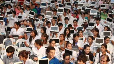 Tras el vaciamiento, Macri dio de baja definitivamente el programa Conectar Igualdad