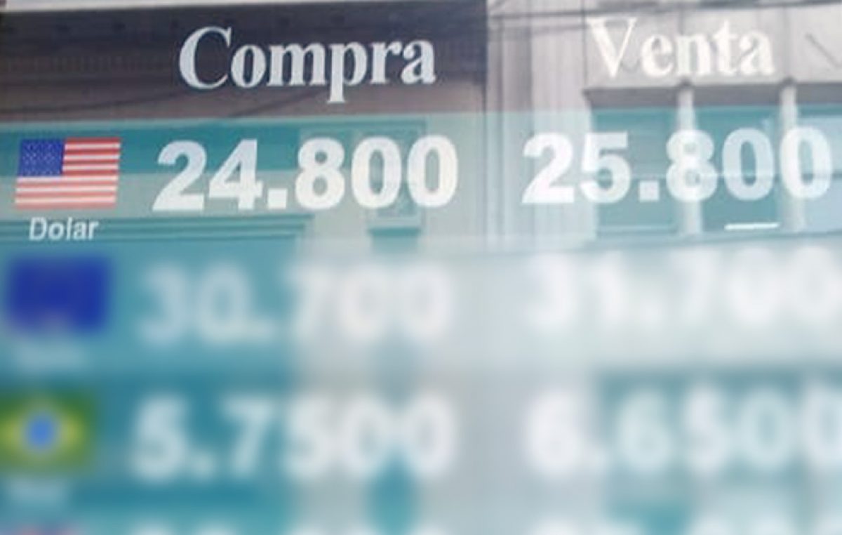 En la víspera del Día L, el dólar se disparó
