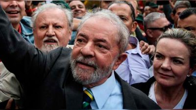 Pese a un nuevo revés judicial, Lula anunció que será candidato