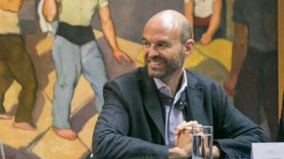 Dietrich prefiere ver el vaso medio lleno
