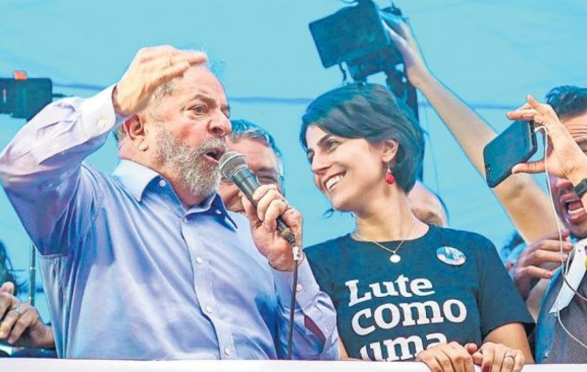 «Continuamos resistiendo»