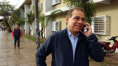 Peligra la planta de empleados municipales de Corrientes: Tassano judicializa la regularización laboral