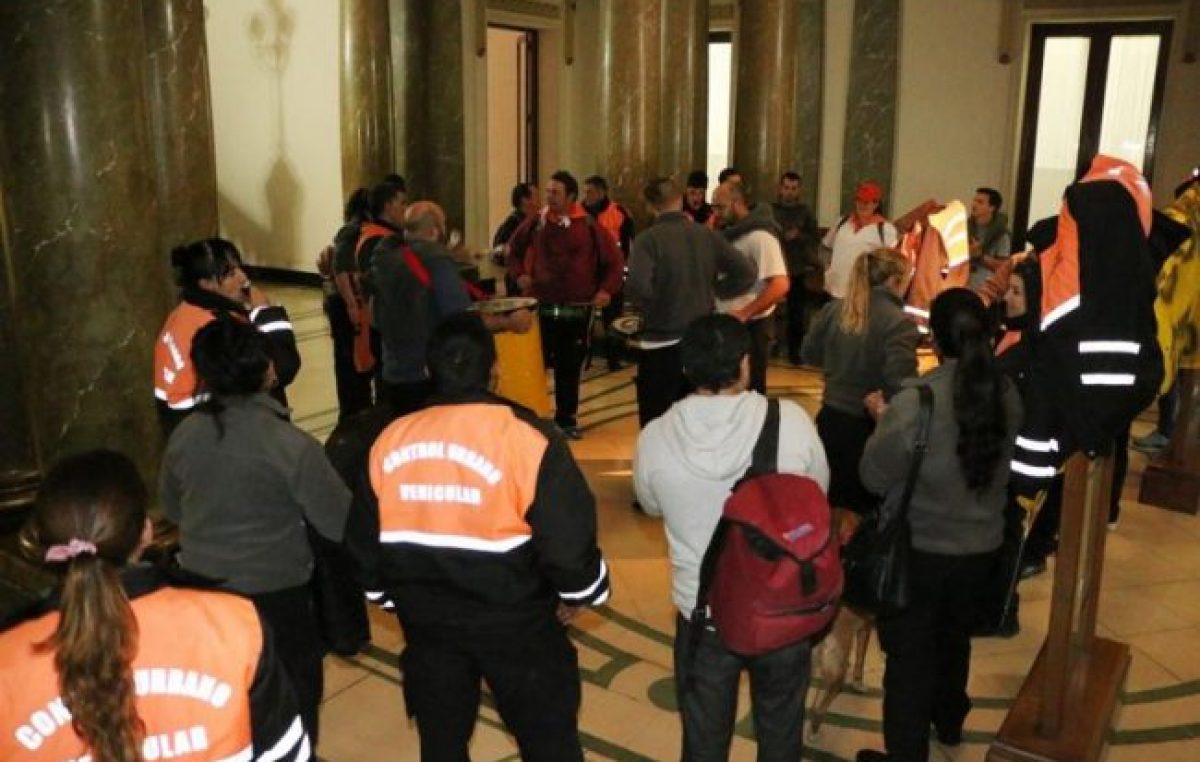 Tandil: Sin acuerdo, se pasó a un cuarto intermedio por Control Urbano y los inspectores siguen de paro