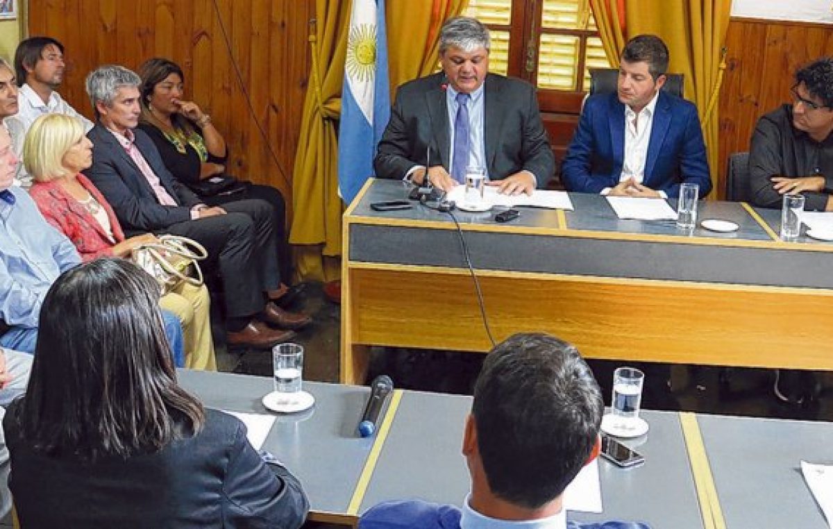 Anunciaron que Villa G. Gálvez logró salir de la emergencia económica