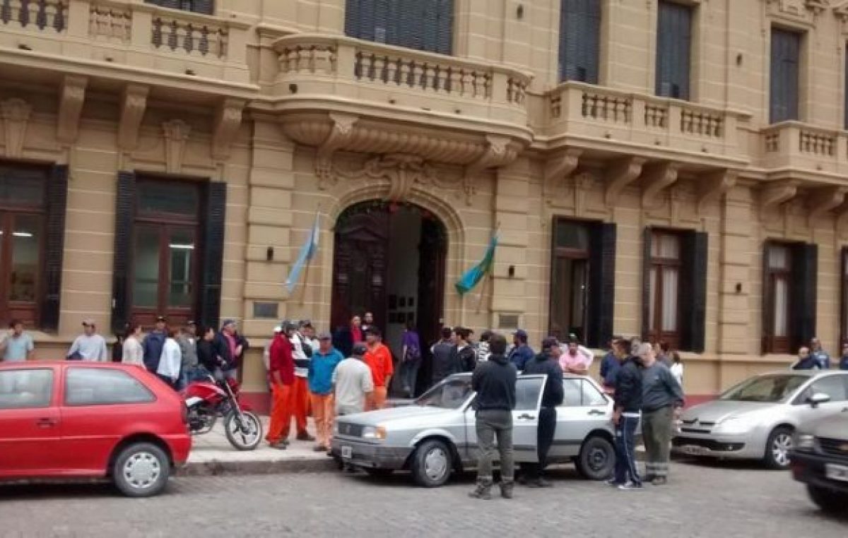 Suárez: fracasó otra reunión paritaria entre el municipio y el STM