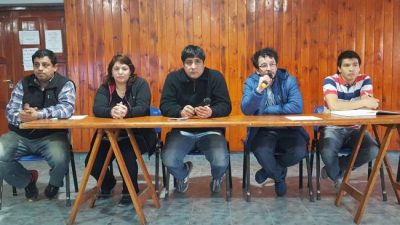 Municipales de Esquel adhieren al paro nacional y anuncian movilización