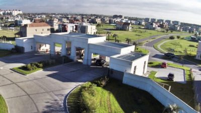 Insólito: en un country de Quilmes detectaron más de 50 domicilios colgados de la luz