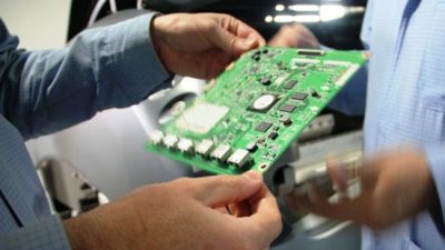 Tierra del Fuego: Caída de contratos y reducción de jornada laboral en las electrónicas
