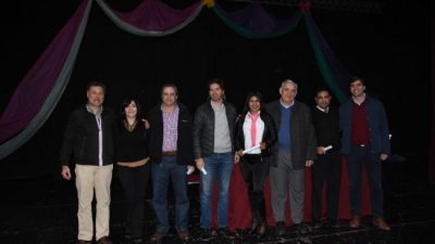 Pasan de monotributistas a empleados municipales de Las termas