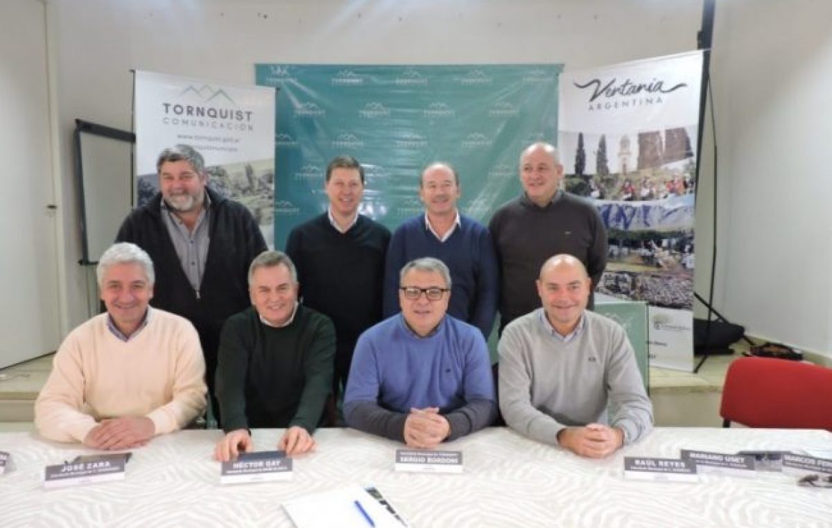 Ocho municipios bonaerenses formaron una mesa de energías renovables para crear 25 parques eólicos