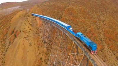 Reconocen el servicio del Tren a las Nubes