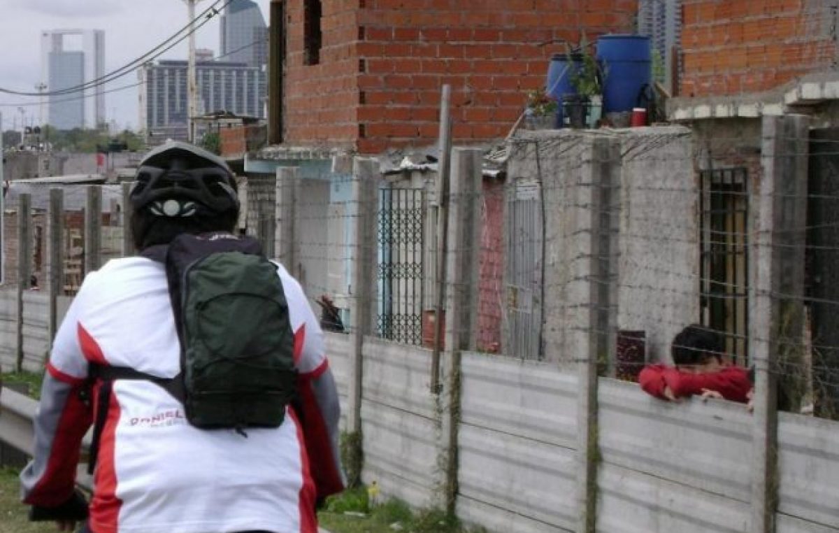 ¿Cómo es alquilar en villas porteñas? Precios exorbitantes para viviendas sin servicios