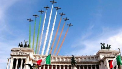 Un fascismo renovado recorre Europa