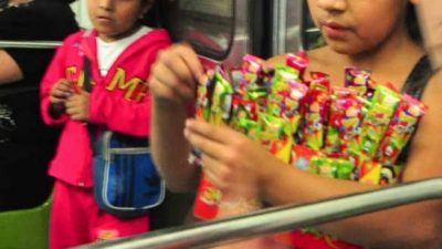 Afirman que aumentó la cantidad de chicos vendiendo en las calles de San Juan