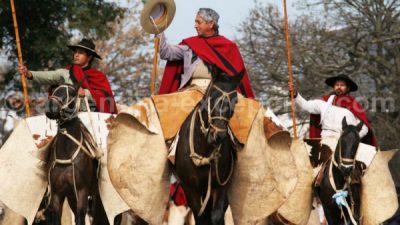 El desfile de los gauchos de Güemes, 17 de junio